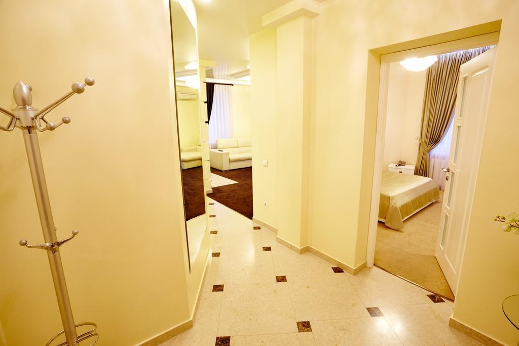 Ultra Central Park Apartments Kisinyov Szoba fotó